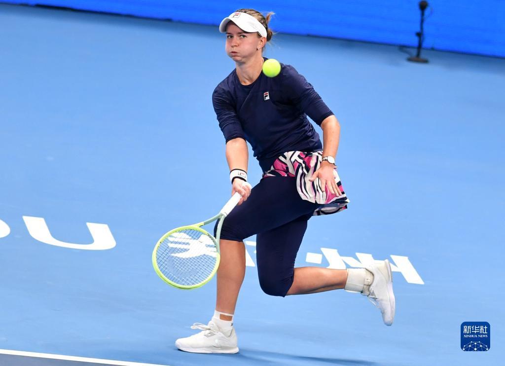 尤其要遏制 尤其要遏制