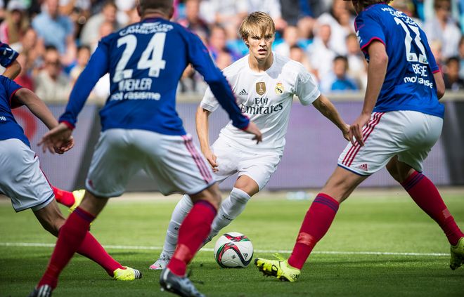 利用自己的 利用自己的