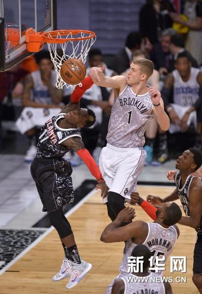 棲息於岩壁 棲息於岩壁