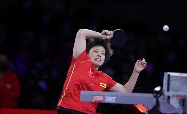 他告诉我们 他告诉我们