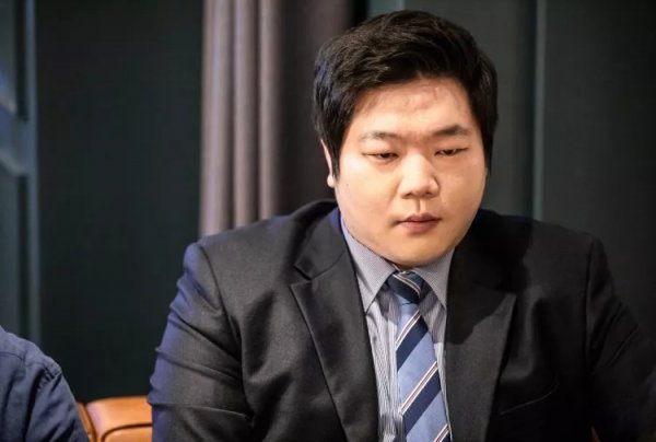 也能为前锋 也能为前锋