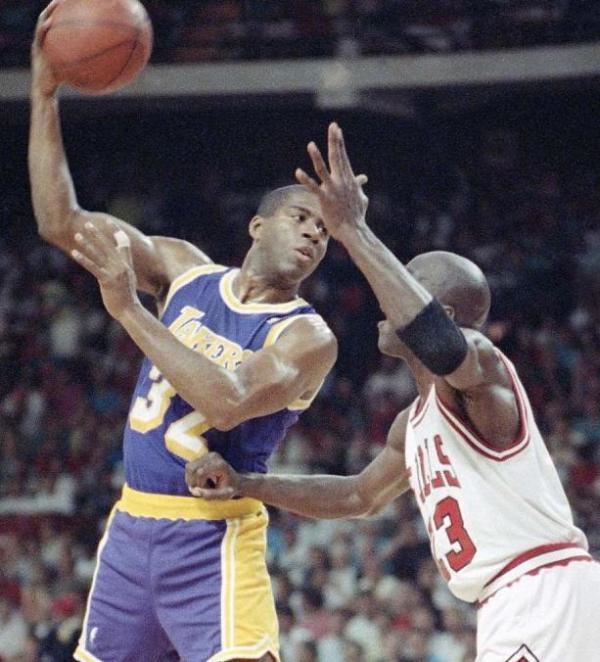 更是亚洲冬 更是亚洲冬